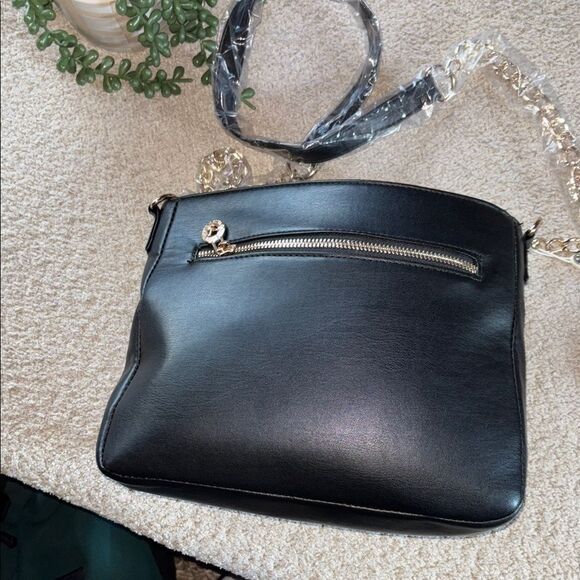 NWT Valentino Black Quilted Women's Bag - Picture 14 of 16